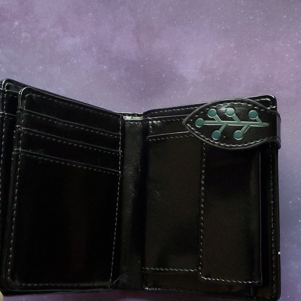 NWT Peace Dove Wallet - Black Vegan Leather - Picture 5 of 7